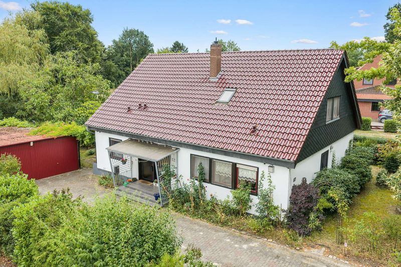 Großzügiges Einfamilienhaus auf traumhaftem Grundstück in Oyten